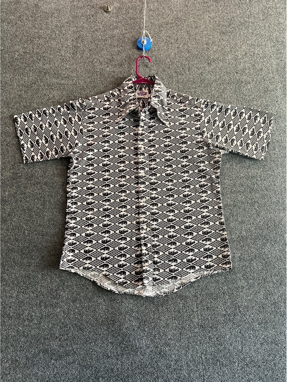 The Open Door by Block Vintage  Short Sleeve Button-Up Size M